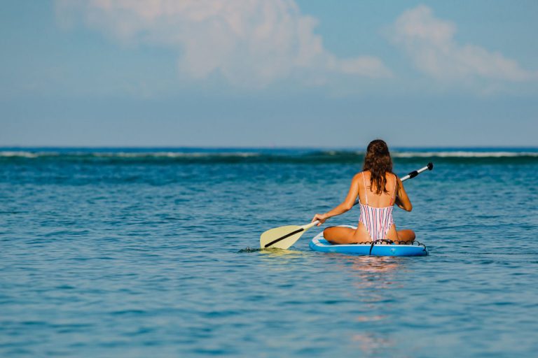 Paddling While Standing Up: This Year’s Popular Sport