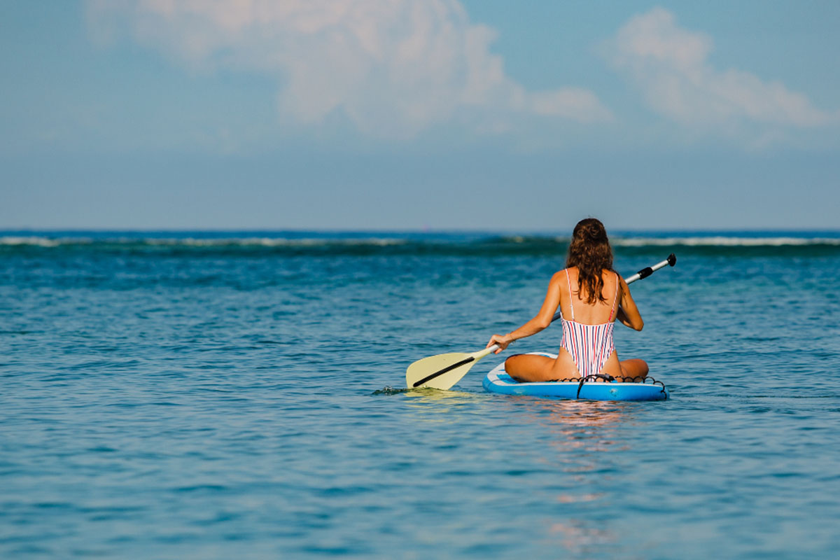 Paddling While Standing Up: This Year’s Popular Sport